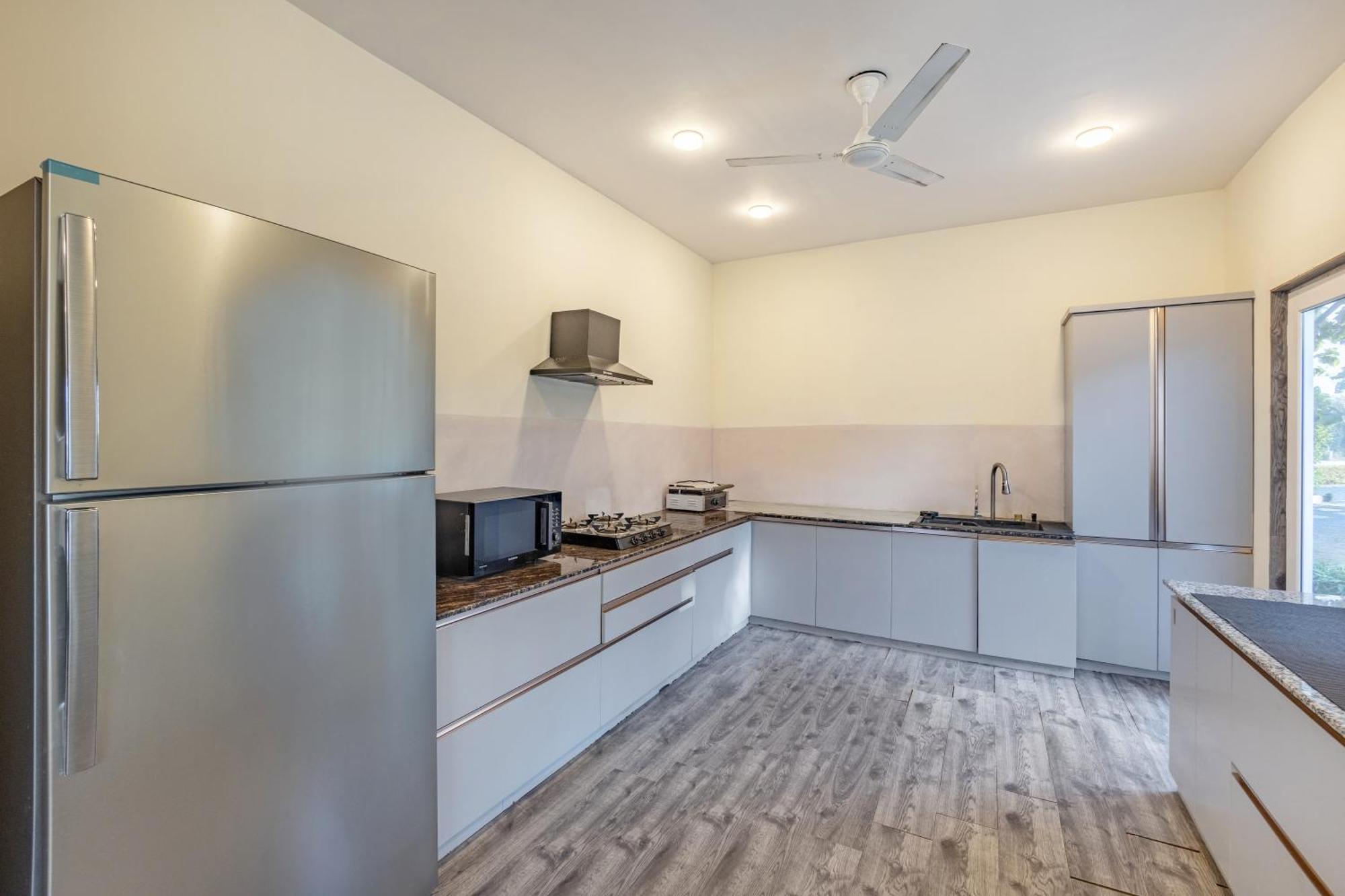 Elivaas Hidden Oasis 4Bhk With Pool, Mud House & Container House Villa Dhauj Екстериор снимка