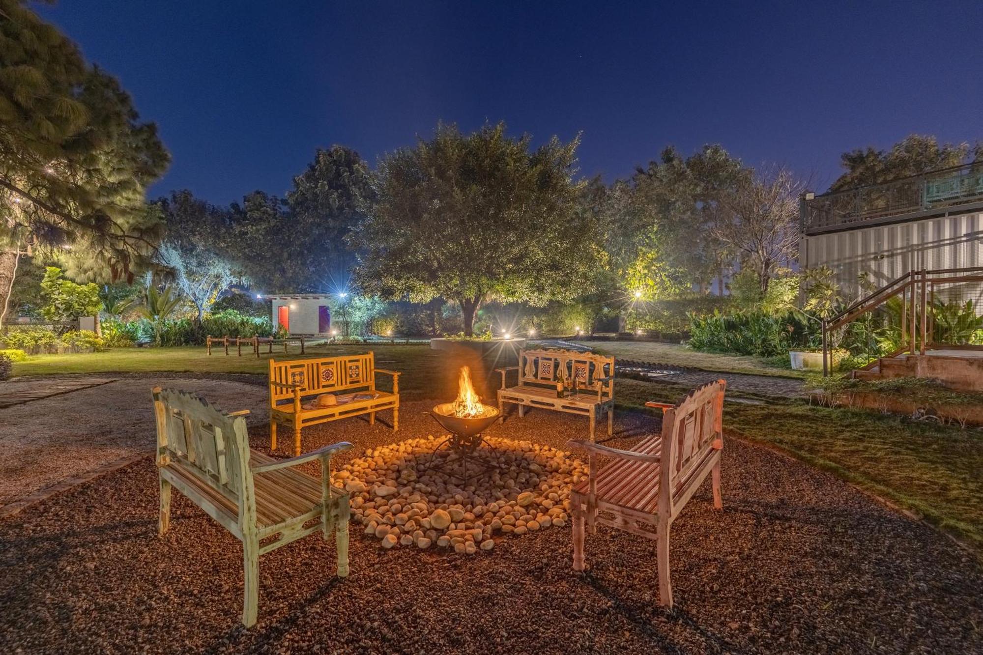 Elivaas Hidden Oasis 4Bhk With Pool, Mud House & Container House Villa Dhauj Екстериор снимка